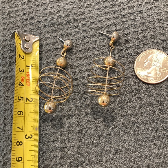 Funky vintage earrings - Picture 3 of 3